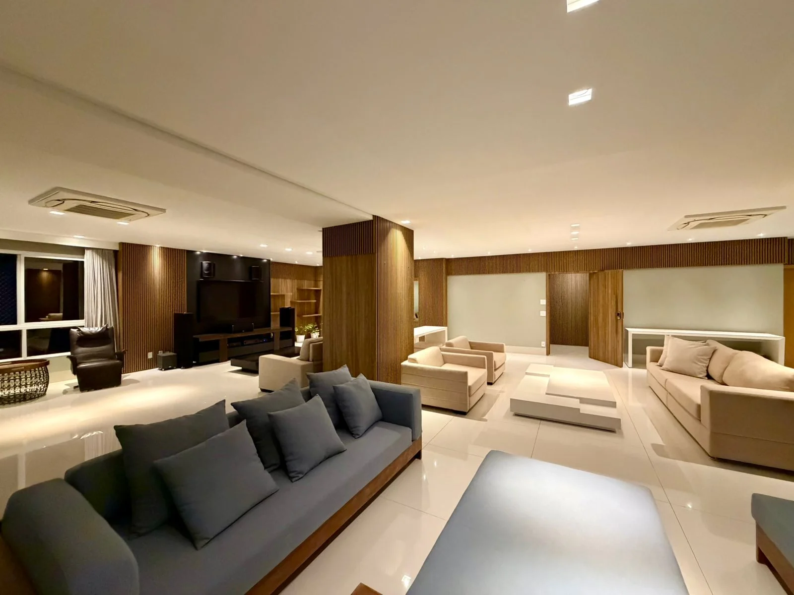 CASA OPUS AREIÃO · AP 2000