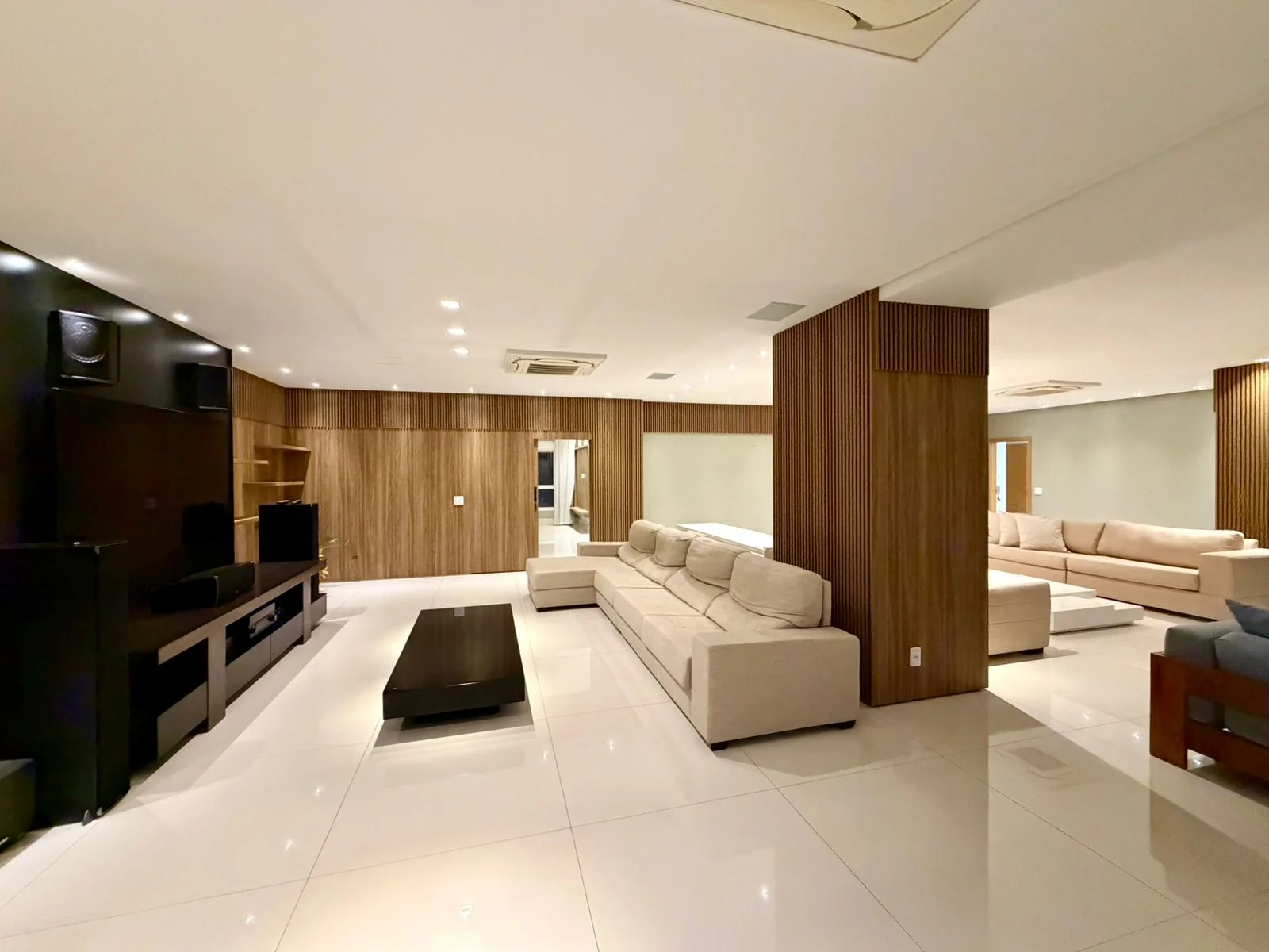 CASA OPUS AREIÃO · AP 2000